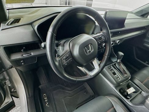 Used 2025 Honda CR-V Sport-L image 9