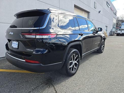 Certified 2023 Jeep Grand Cherokee L Limited image 9