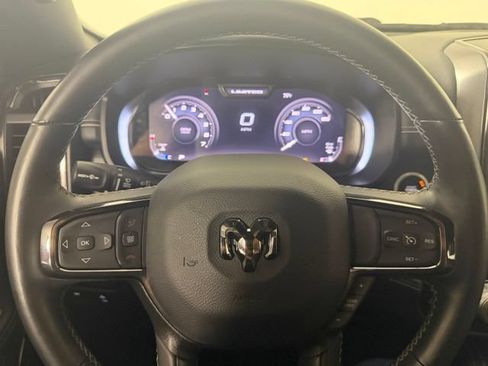 Used 2023 RAM 1500 Limited AWD/4WD image 12