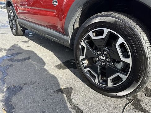 Certified 2023 Ford Bronco Sport Outer Banks w/ Tech Package image 11