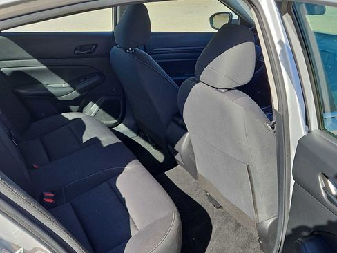 Used 2023 Nissan Altima 2.5 S image 17