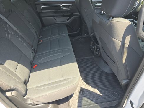 Used 2025 RAM 1500 Big Horn AWD/4WD image 29
