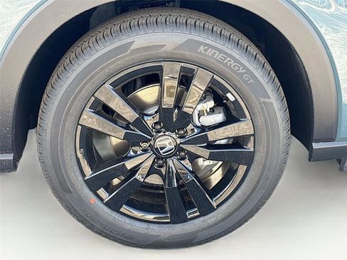 Certified 2026 Honda HR-V Sport image 33
