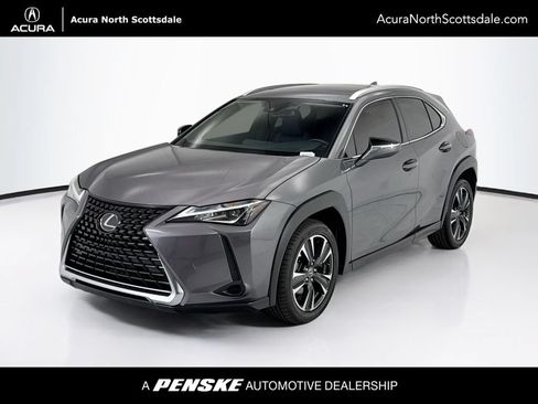 Used 2019 Lexus UX 200 FWD image 1