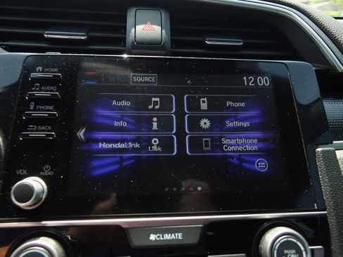 Used 2021 Honda Civic Sport image 25