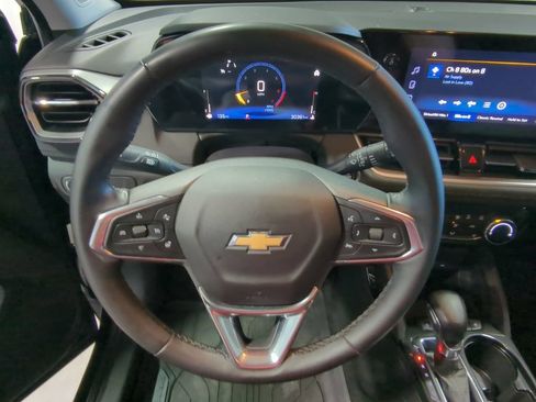 Used 2025 Chevrolet TrailBlazer LT FWD image 22