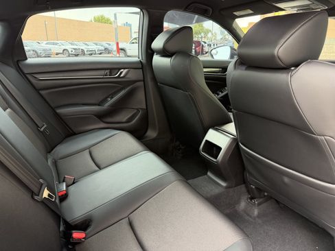 Used 2022 Honda Accord Sport image 34