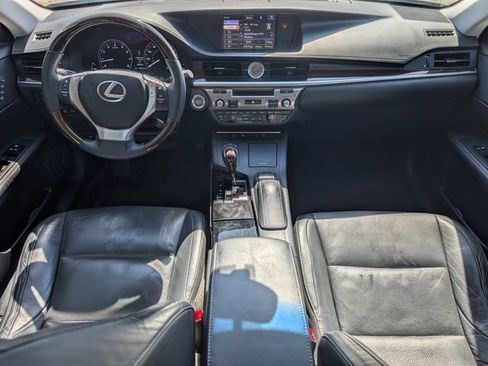 Used 2015 Lexus ES 350 w/ Luxury Package FWD image 26