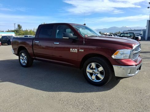 Used 2017 RAM 1500 Big Horn AWD/4WD image 2
