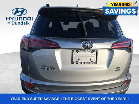 Used 2017 Toyota RAV4 LE w/ Carpet Mat Package image 6