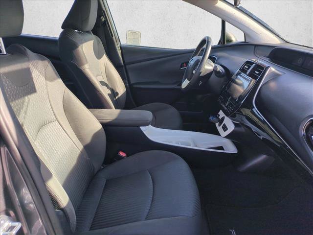 Used 2016 Toyota Prius Three w/ Advanced Technology Package FWD image 19