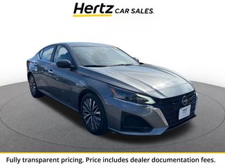 Used 2025 Nissan Altima 2.5 SV FWD video 1