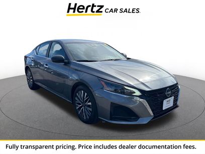 Used 2025 Nissan Altima 2.5 SV