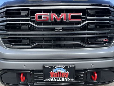 New 2026 GMC Sierra 1500 AT4 w/ Technology Package image 32
