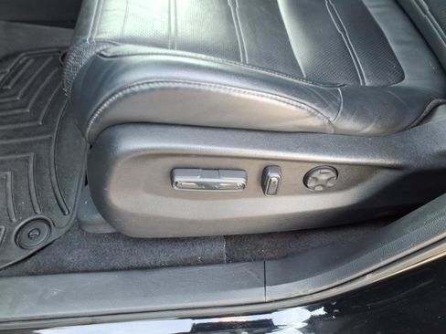 Used 2020 Honda CR-V EX-L image 12