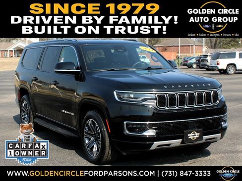 Used 2024 Jeep Wagoneer L Series II w/ Flexible Seating Group AWD/4WD image 1