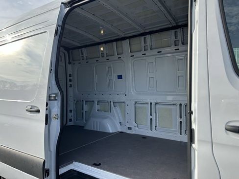 Used 2026 Mercedes-Benz Sprinter 144 Cargo image 19