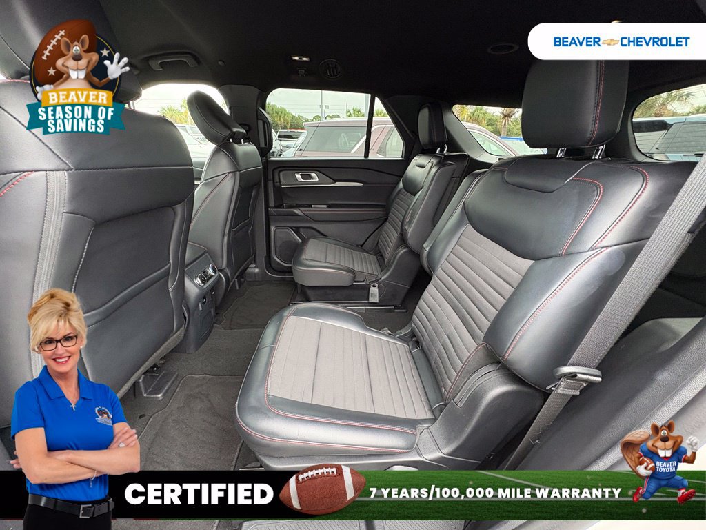 Used 2025 Ford Explorer ST-Line AWD/4WD image 14