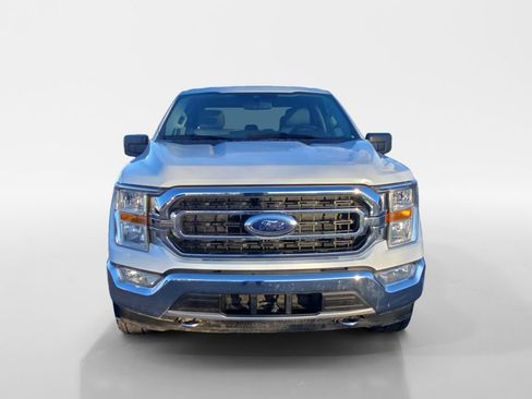 Used 2021 Ford F150 XLT w/ Equipment Group 301A Mid image 9