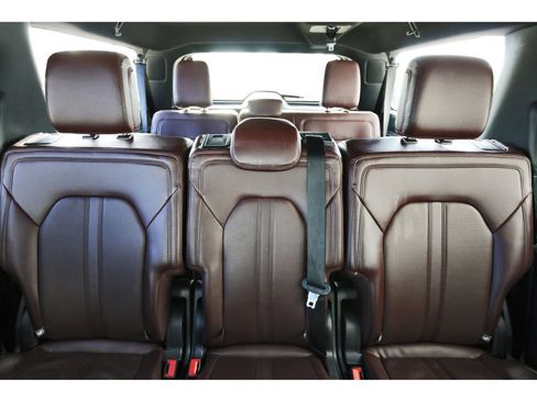 Used 2024 Ford Expedition Max Limited image 15