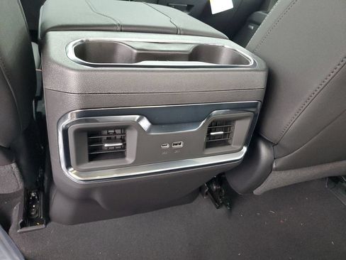 New 2026 GMC Sierra 1500 SLT w/ SLT Premium Package RWD image 17