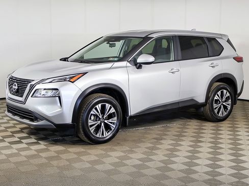 Used 2023 Nissan Rogue SV AWD/4WD image 6