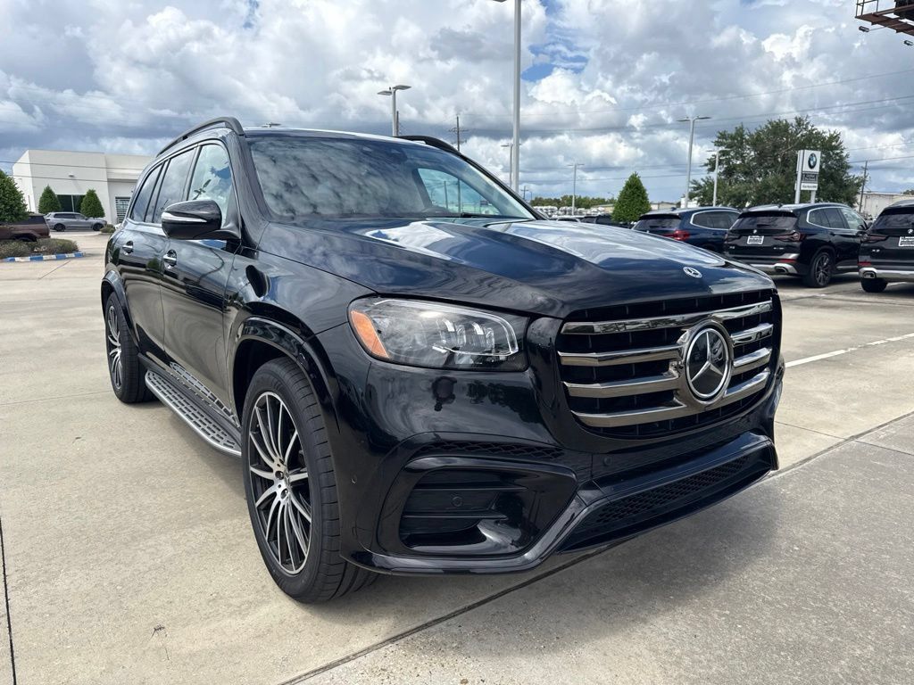 Used 2024 Mercedes-Benz GLS 580 4MATIC image 7
