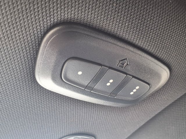 Used 2024 Jeep Compass Latitude w/ Convenience Group AWD/4WD image 20