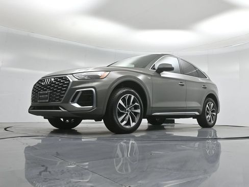 Used 2023 Audi Q5 2.0T Premium w/ Convenience Package AWD/4WD image 46