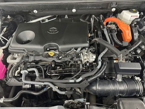 Used 2022 Toyota RAV4 Limited image 33