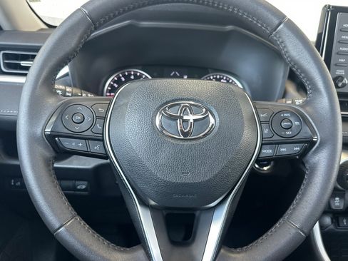 Certified 2022 Toyota RAV4 XLE Premium AWD/4WD image 22