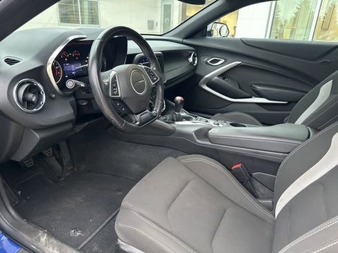 Used 2020 Chevrolet Camaro LT image 20