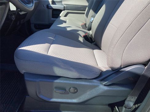 Used 2022 Ford F250 XLT w/ XLT Premium Package image 21