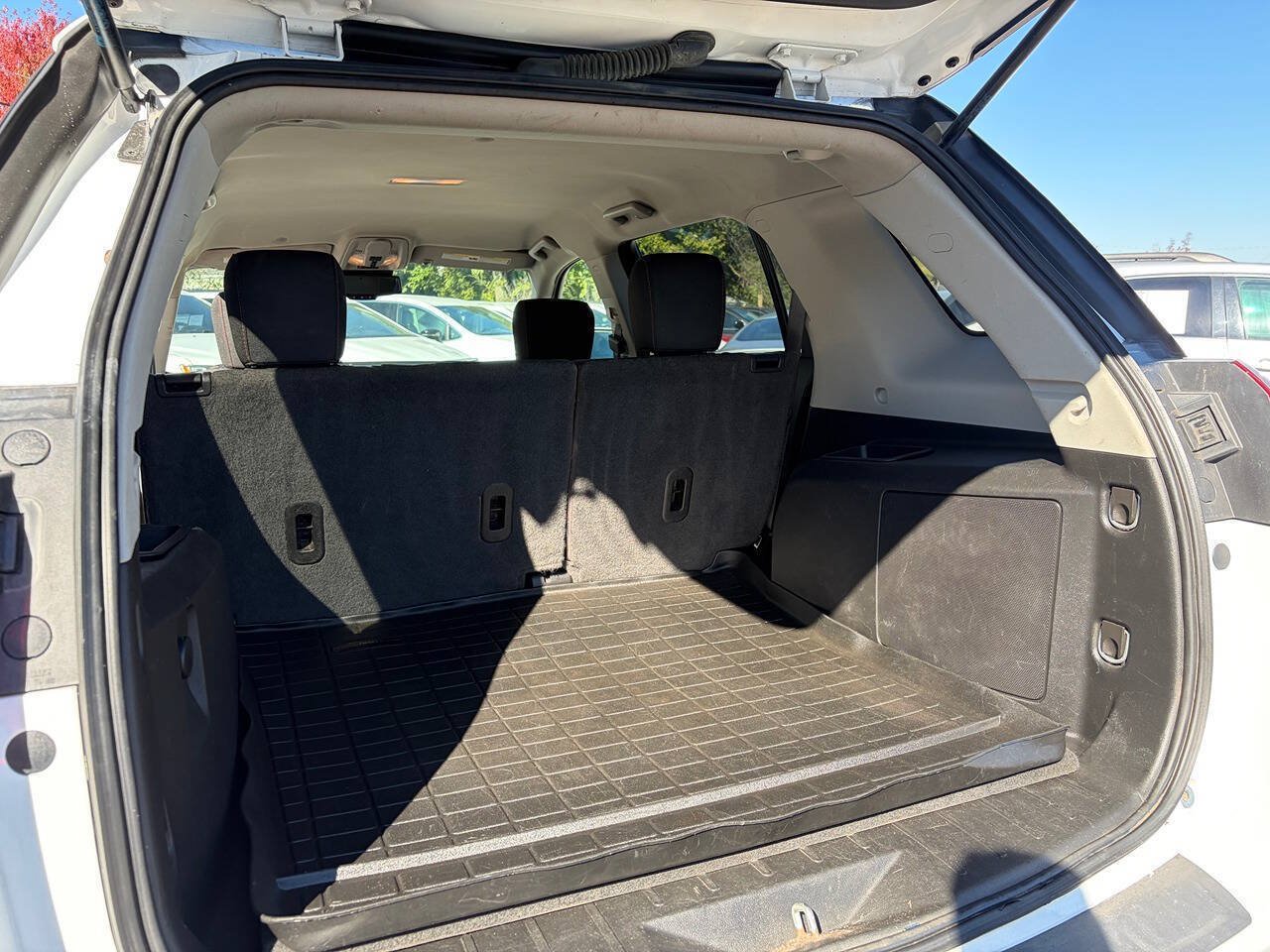 Used 2016 GMC Terrain SLE w/ Convenience Package AWD/4WD image 16