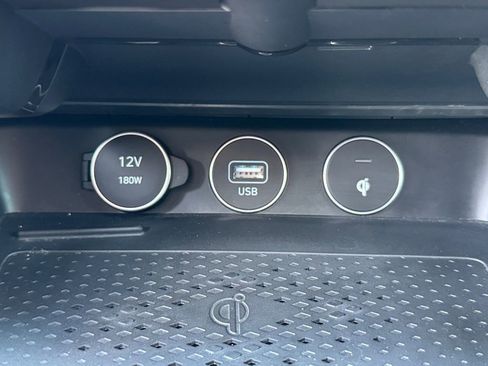 Used 2023 Genesis G70 2.0T w/ Sport Prestige Package image 27