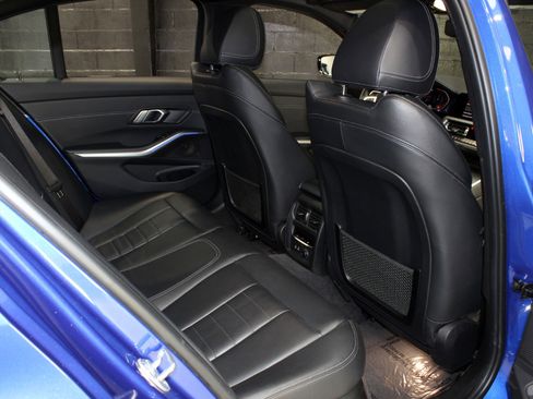 Used 2020 BMW M340i w/ Parking Assistance Package image 40