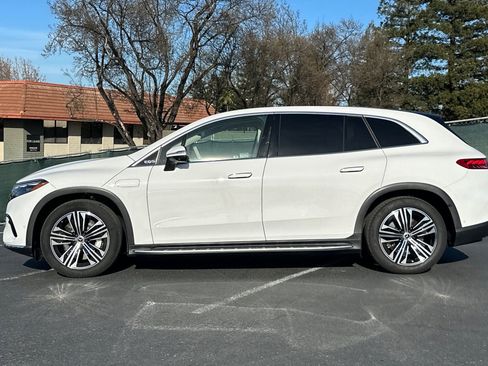 Used 2023 Mercedes-Benz EQS 450+ SUV image 2