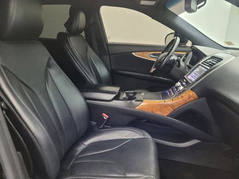 Used 2016 Lincoln MKX Reserve FWD image 21