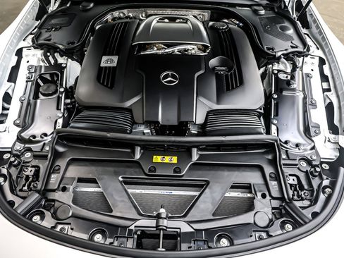 New 2026 Mercedes-Benz Maybach SL 680 image 11