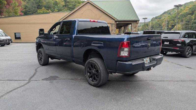 Used 2024 RAM 2500 Big Horn w/ Night Edition AWD/4WD image 5