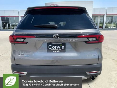 Used 2026 Toyota Grand Highlander AWD Hybrid image 8