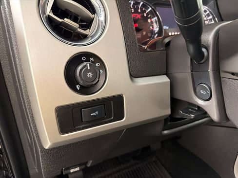 Used 2014 Ford F150 FX4 w/ Equipment Group 402A Luxury image 13