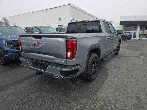 Used 2025 GMC Sierra 1500 Elevation w/ Elevation Premium Package image 3