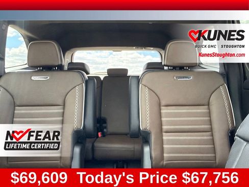New 2026 GMC Acadia Denali Ultimate w/ LPO, Floor Liner Package AWD/4WD image 44