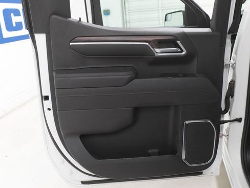 Used 2025 GMC Sierra 1500 SLT RWD image 25