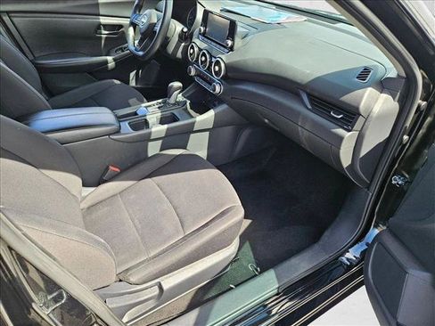 Used 2024 Nissan Sentra S FWD image 19