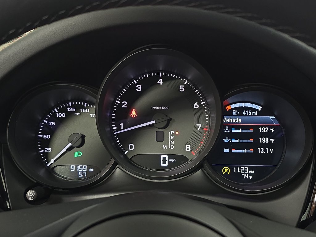 Certified 2026 Porsche Macan AWD/4WD image 15