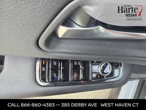 Certified 2024 Nissan Ariya AWD image 16