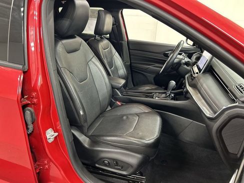Used 2022 Jeep Compass Limited w/ (RED) Package AWD/4WD image 24