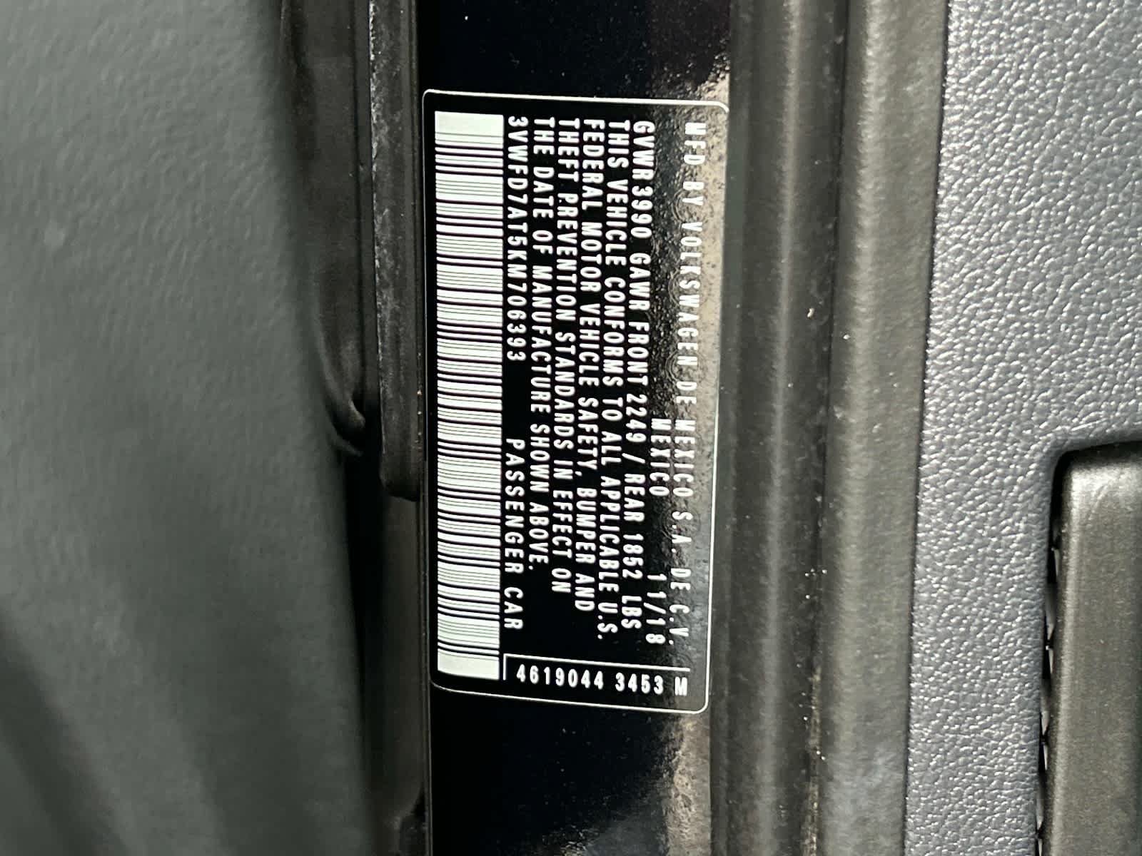 Used 2019 Volkswagen Beetle 2.0T S FWD image 13